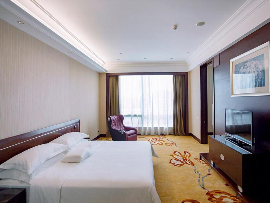 Vienna International Hotel Shenzhen Hua'Nan City Экстерьер фото